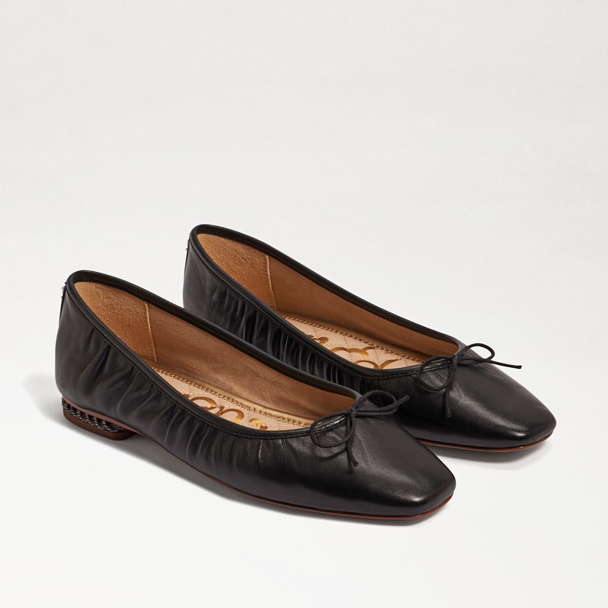 Buy > leather women flats > in stock