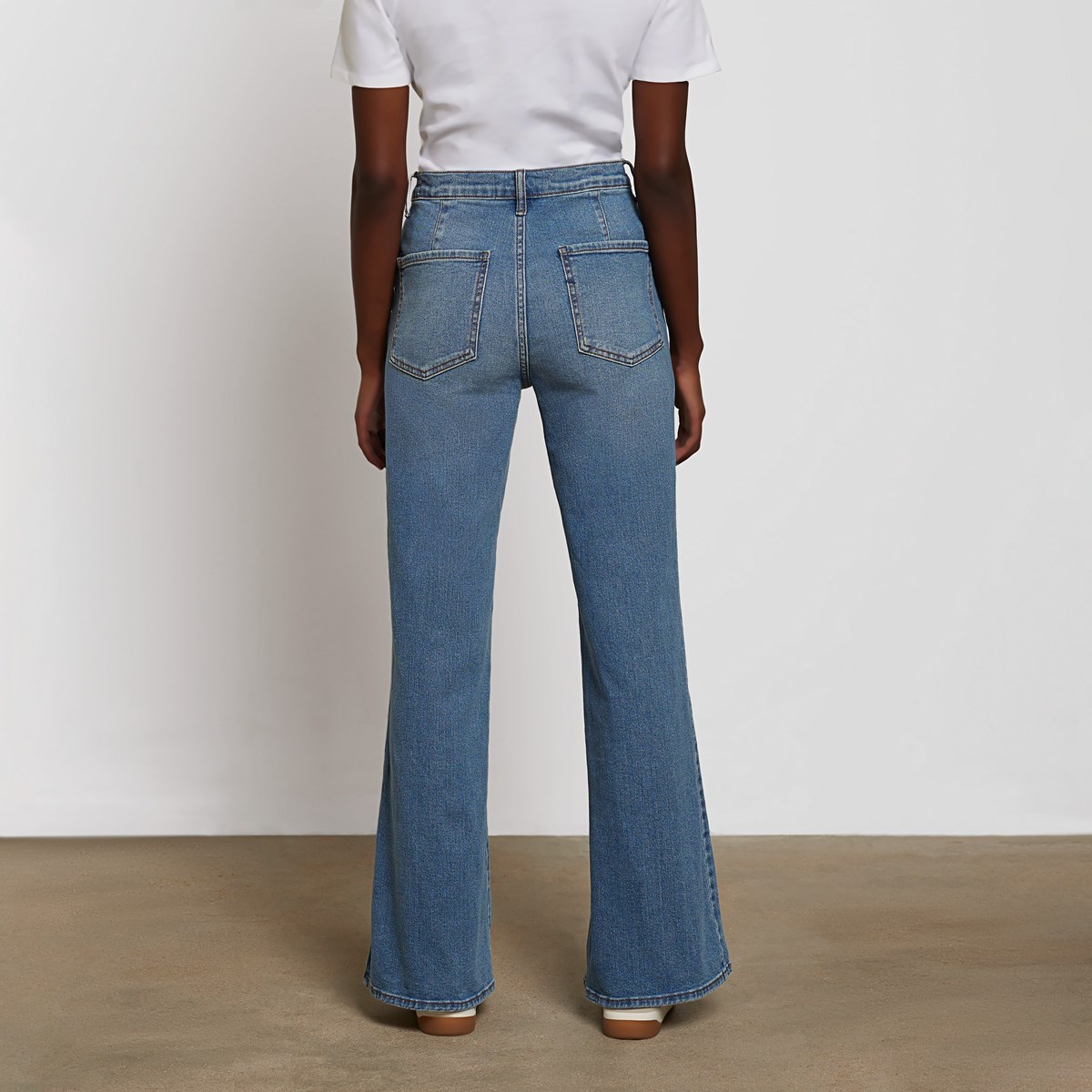 OKAYAMA Crash flare denim. – shéller / シェリエ