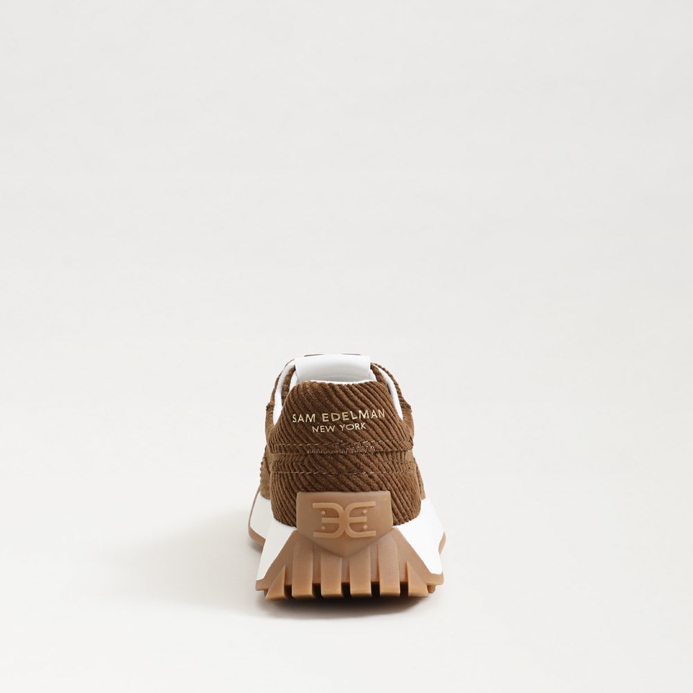 Layla Sneaker