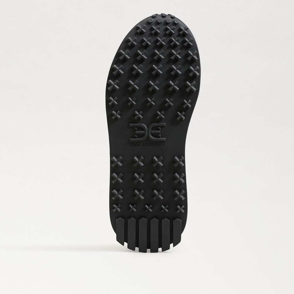Layla Sneaker - Bottom