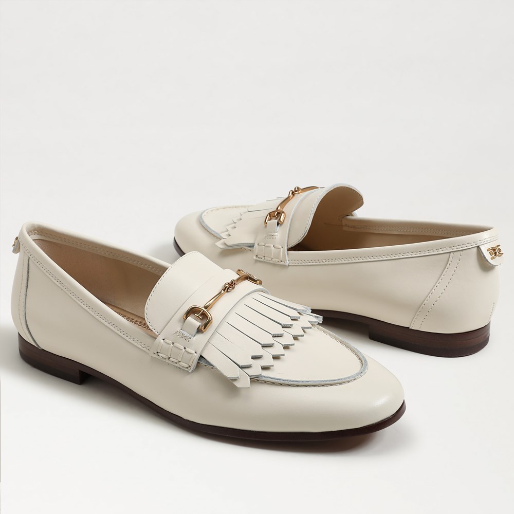 Lacy Bit Loafer - Detail