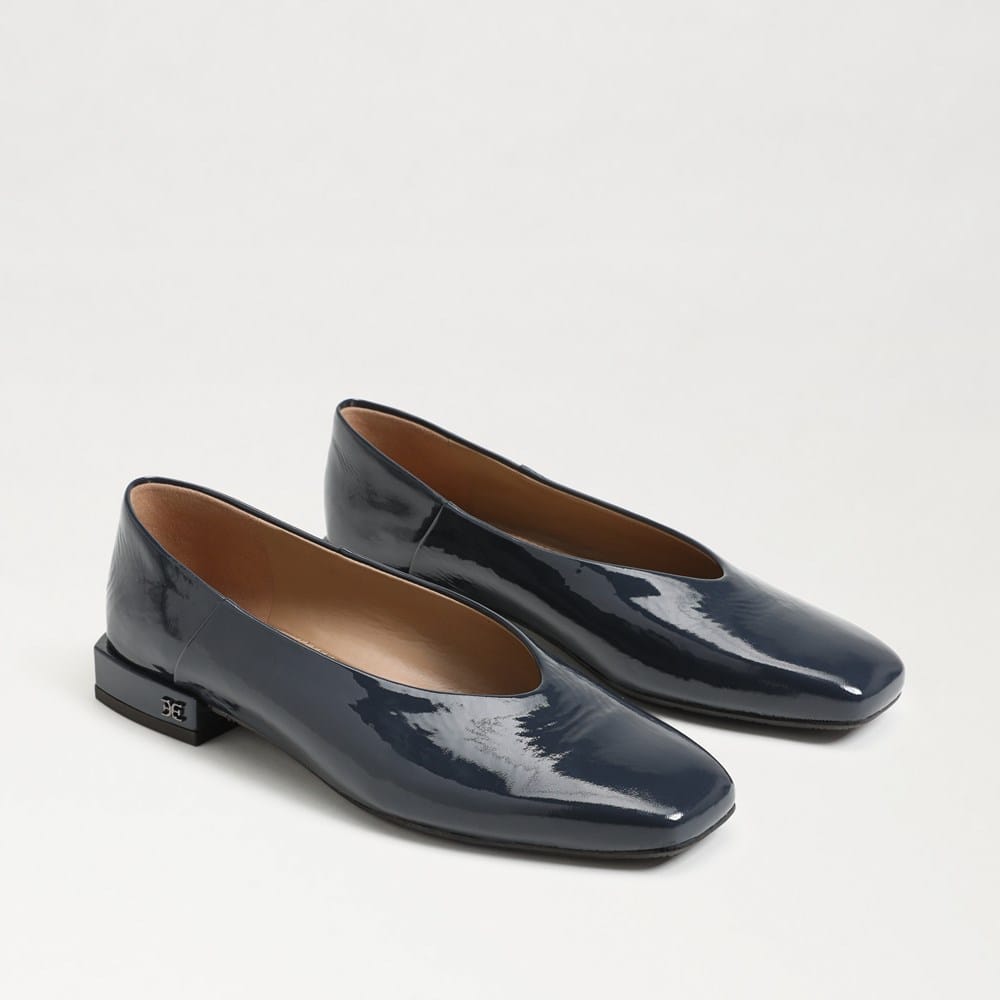 Oasis Navy patent leather