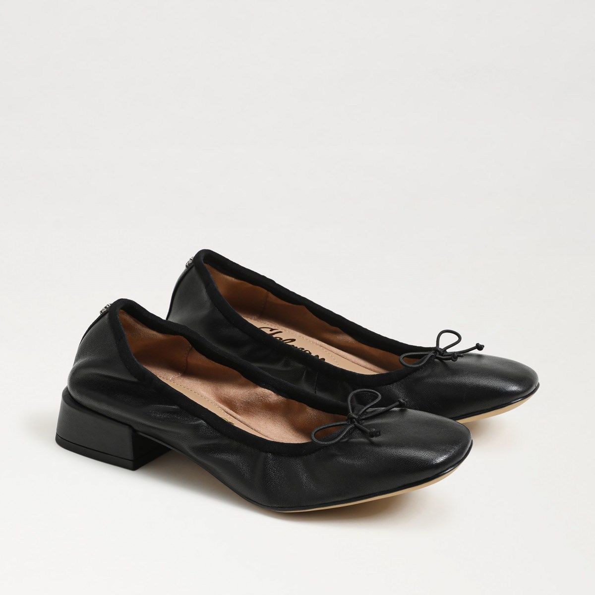 Black Flats for Women