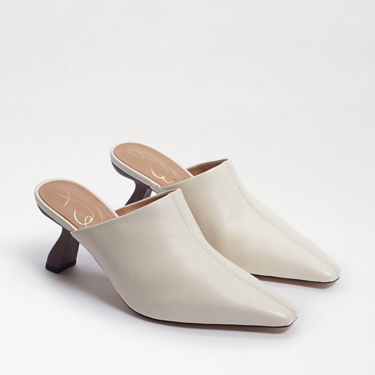 pointed toe leather mules