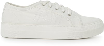 genara lace up sneaker
