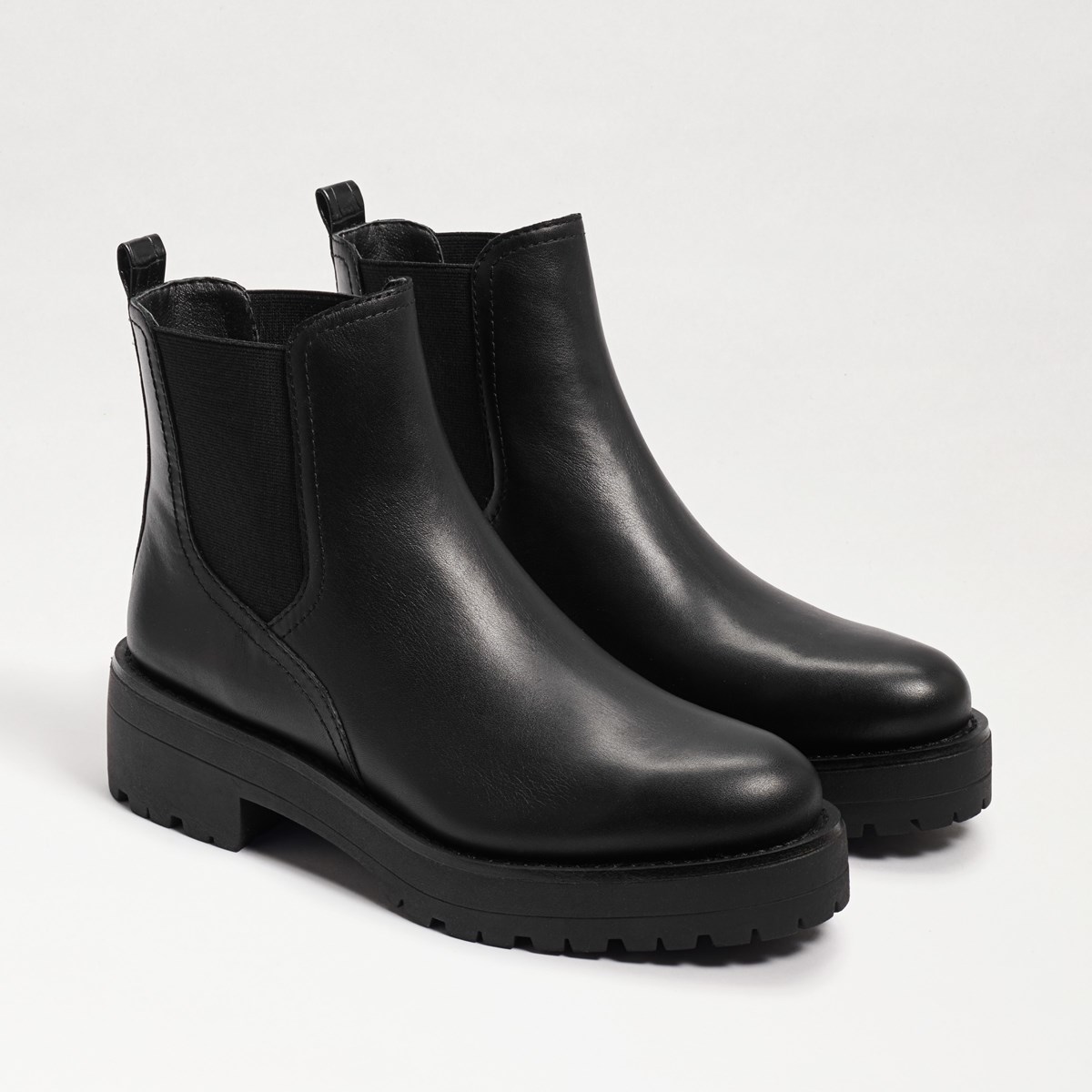 chelsea boot lug sole