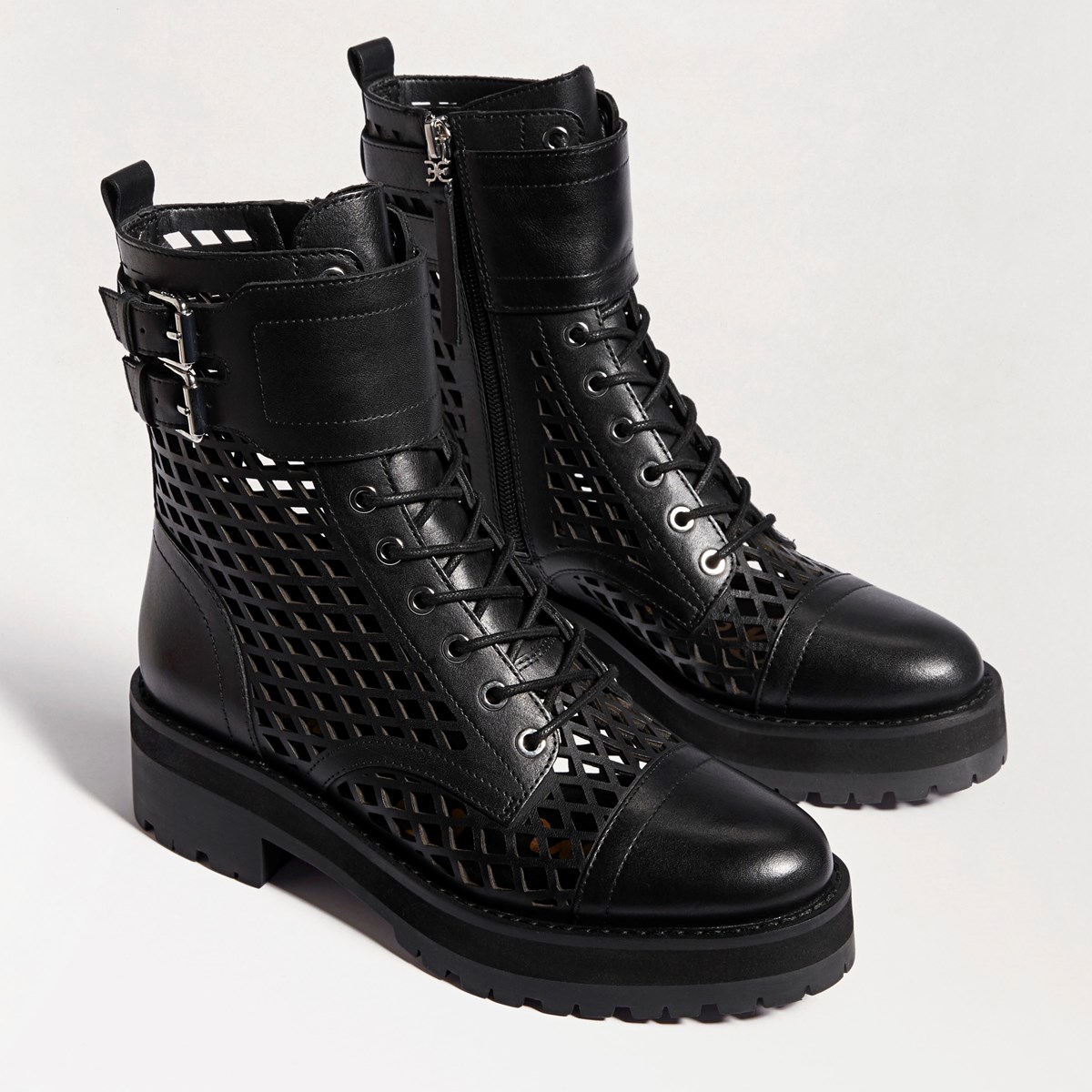 lace up buckle boots
