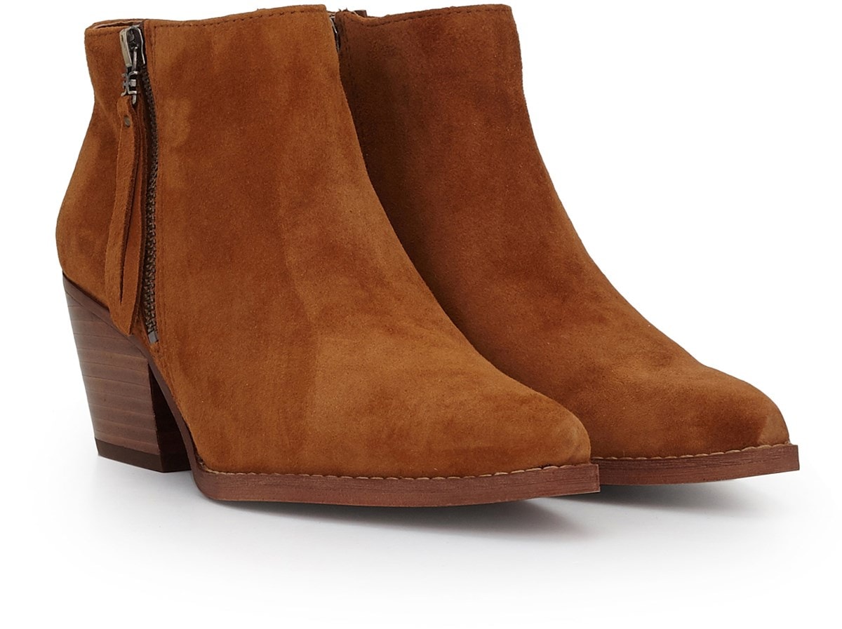 walden ankle bootie