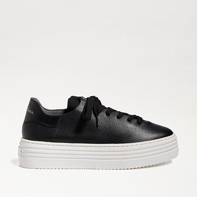 Pippy Lace Up Sneaker