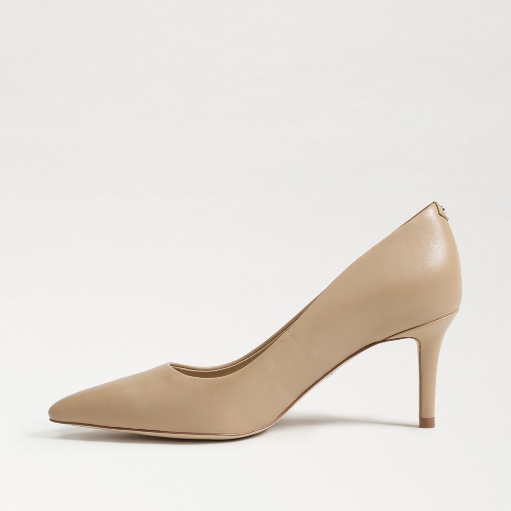 Vienna Pointed Toe Pump - Left