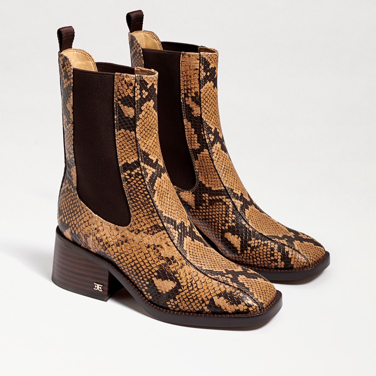 sam edelman chelsea boot