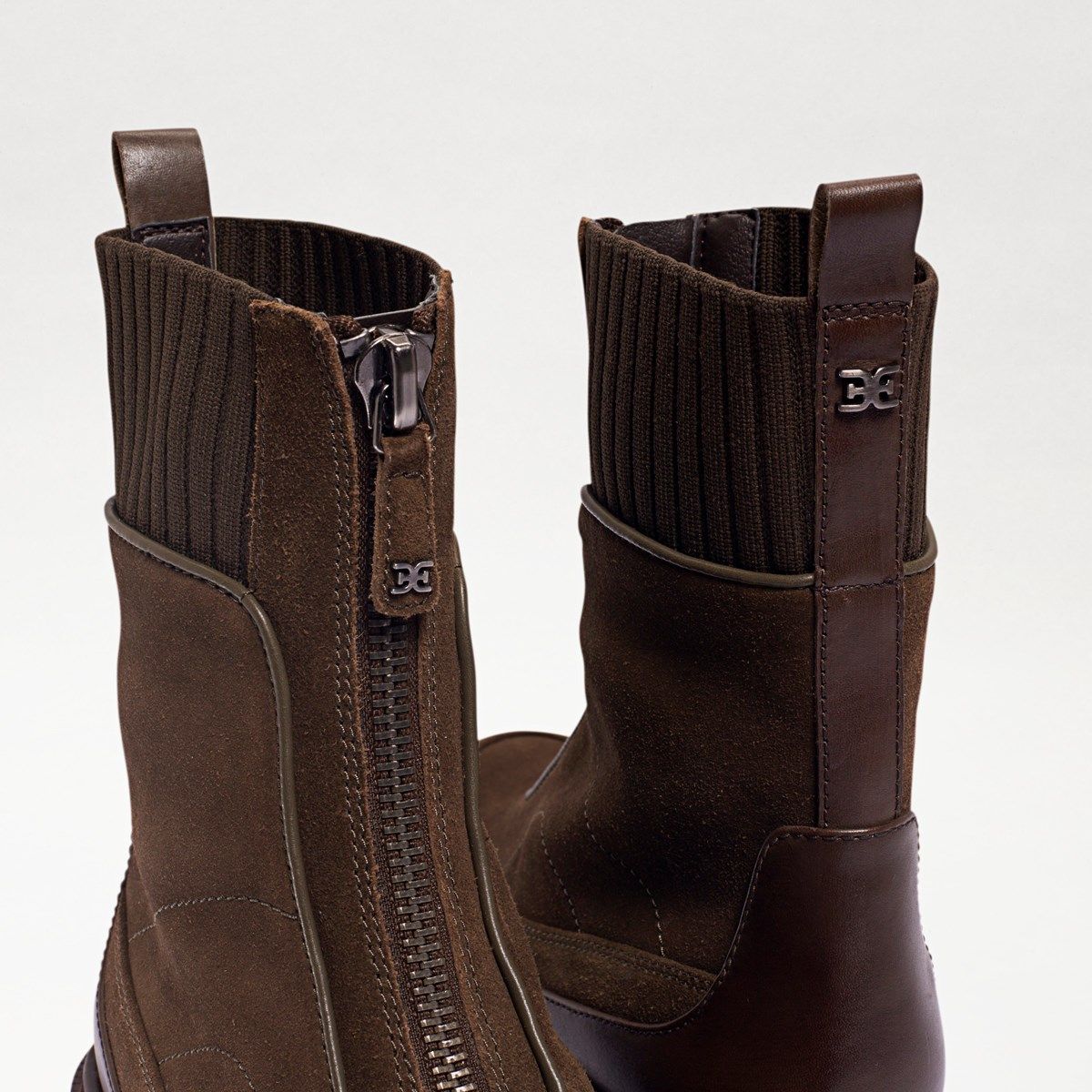 Sam Edelman Leone Lug Sole Chelsea Boot 