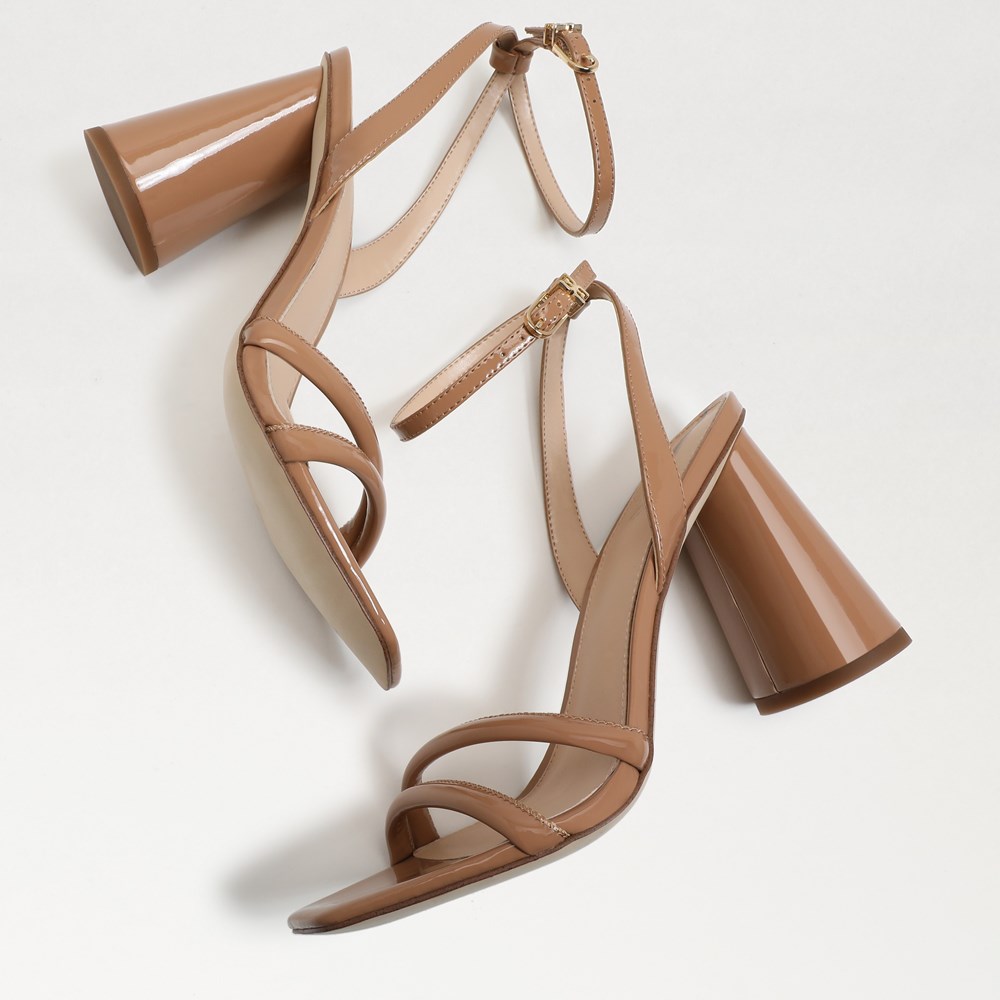 Kia Block Heel Sandal - Detail
