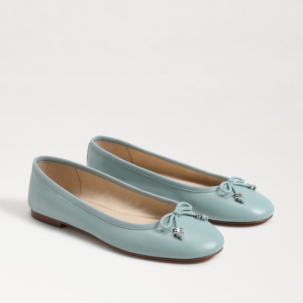 Loafers and Ballerinas - Women Luxury Collection