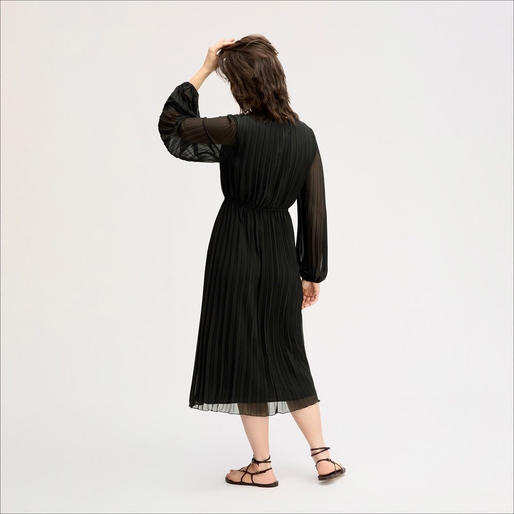 Sam Edelman Long Sleeve Plisse Maxi Dress Black 2 Sam Edelman Long Sleeve Plisse Maxi Dress Black 2
