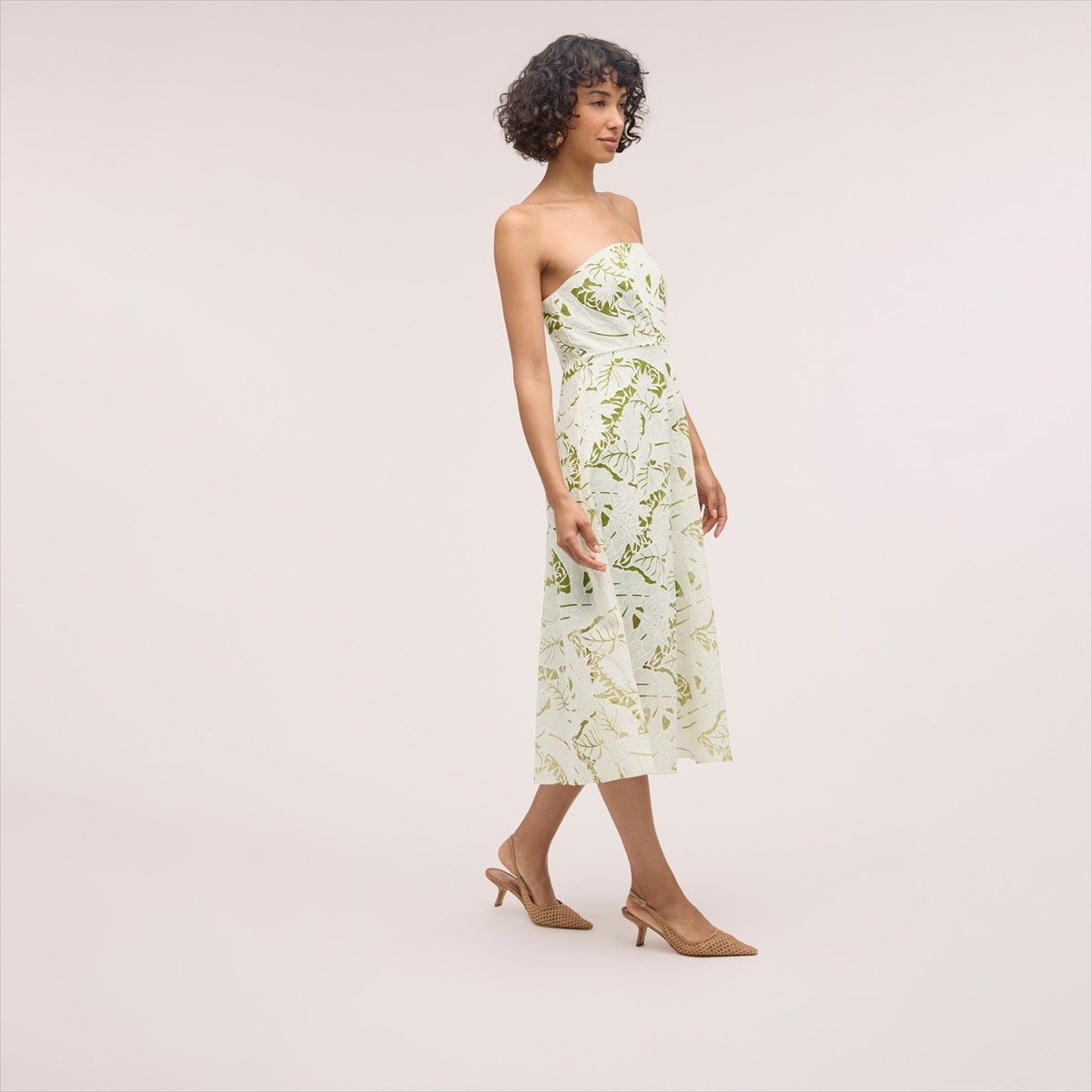Designer Dresses & Jumpsuits | Free Shipping* Designer Dresses & Jumpsuits | Free Shipping*